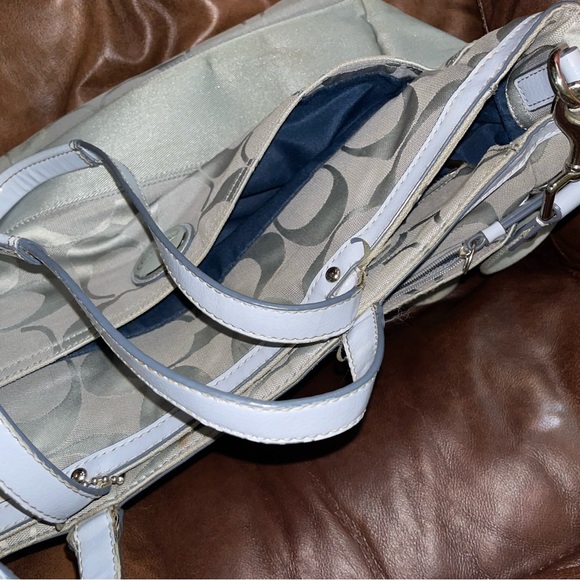 Authentic Coach Diaper bag - Picture 5 of 5